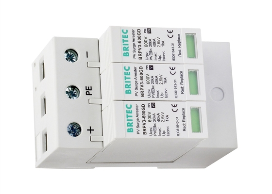 3 เสา DC 600V อุปกรณ์ป้องกันไฟกระชากไฟฟ้าโซลาร์เซลล์ 40kA อุปกรณ์ป้องกันไฟกระชากพลังงานแสงอาทิตย์