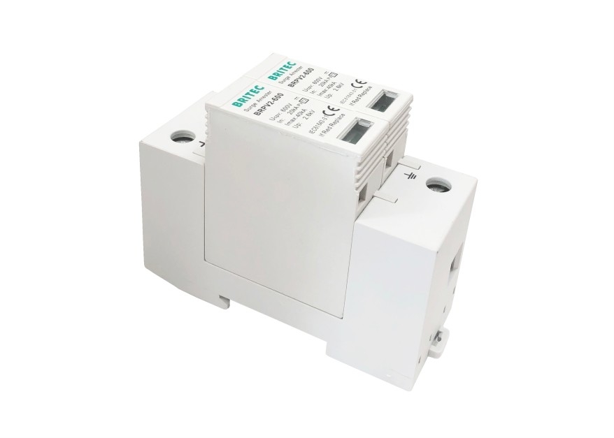 600VDC 8/20μS Solar DC Power อุปกรณ์ป้องกันไฟกระชากสำหรับการติดตั้ง PV Class II